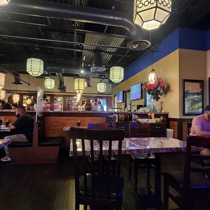 Kobe Teppan & Sushi 6
