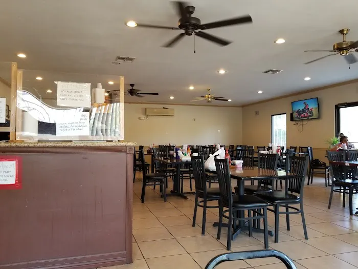 Lien Hung Restaurant 10
