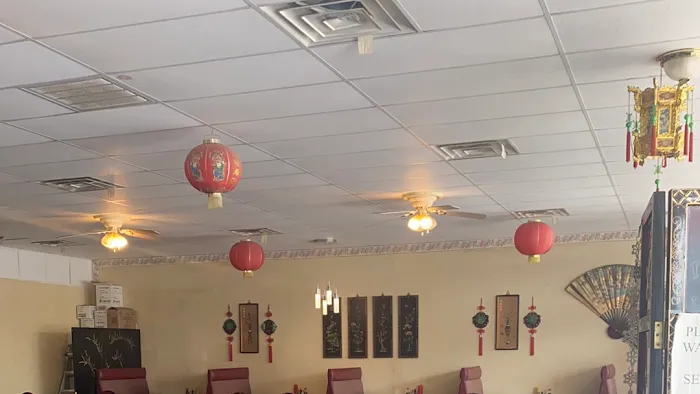 China King Restaurant 8