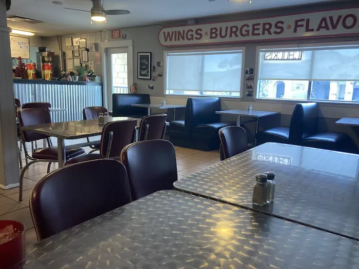 Chuck's Bar & Grill 3