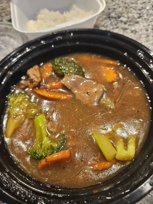Dragon Bowl Latin-Asian Cuisine 4