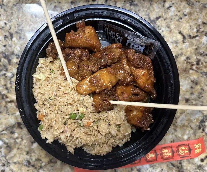 Dragon Bowl Latin-Asian Cuisine 12