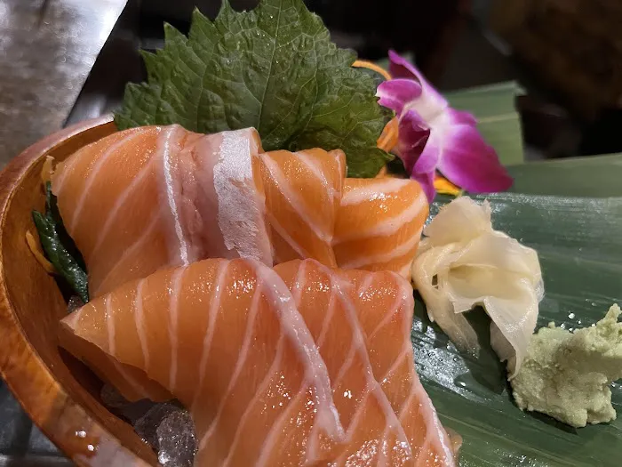 Sukeban Sushi & Champagne Bar 4