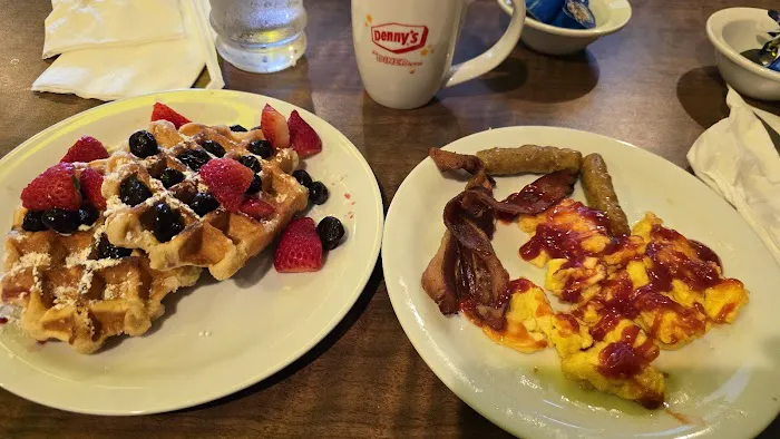 Denny's 3