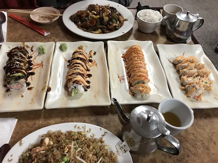 E J China Bistro & Sushi 1