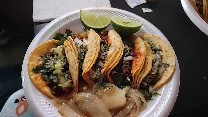 Tacos El Pelon 1