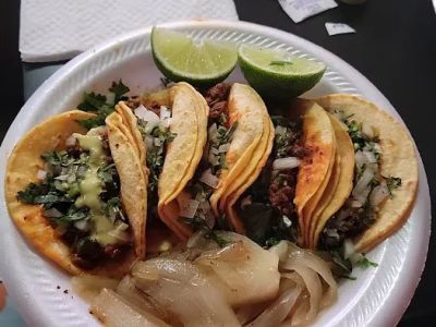 Tacos El Pelon 0
