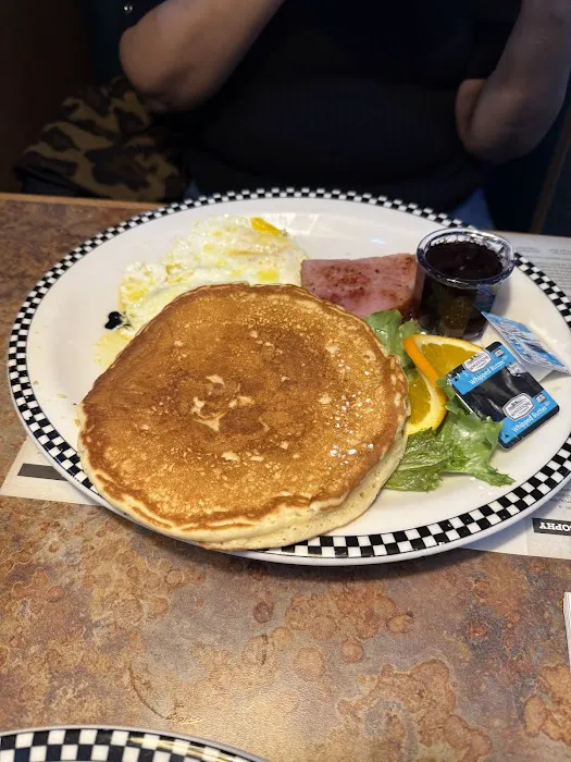 Black Bear Diner San Antonio City Base 6