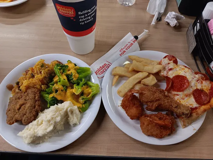Golden Corral Buffet & Grill 3