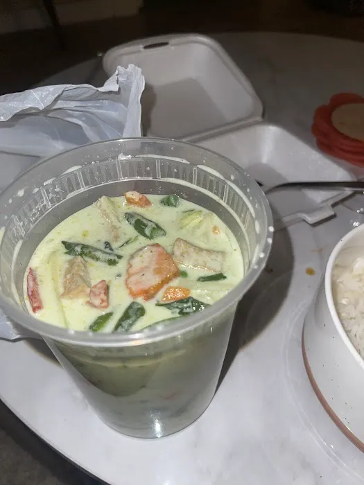 Yaya's Thai Restaurant 9
