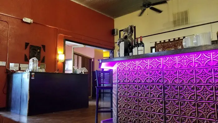 Yaya's Thai Restaurant 2