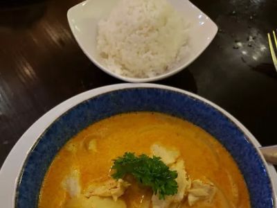 Yaya's Thai Restaurant 0
