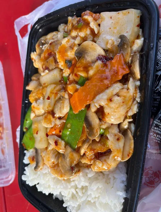 Mayflower Chinese Restaurant & Carryout 7
