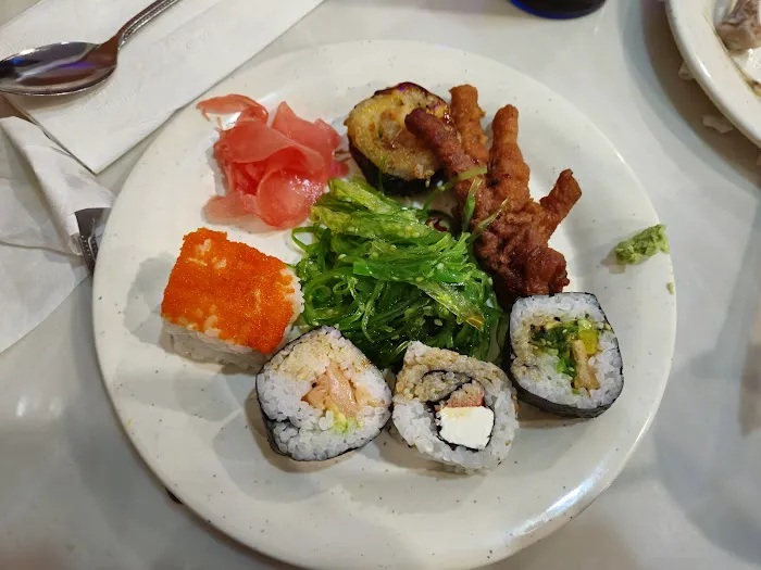 Golden Buffet & Grill 9