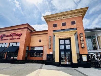 The Cheesecake Factory 0