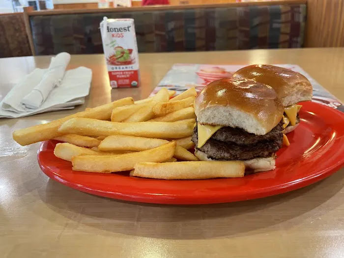 Friendly's 4