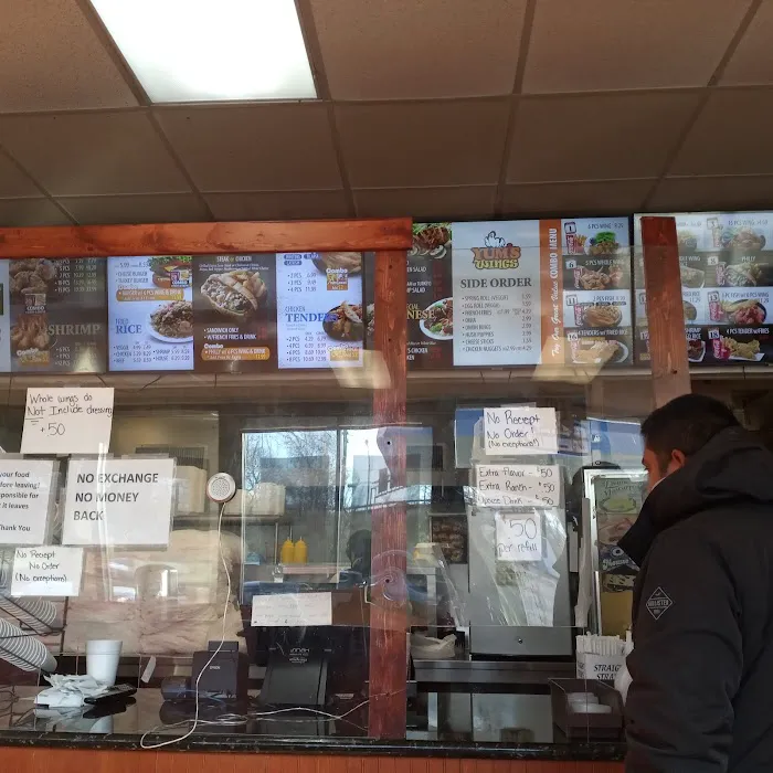 Yum's Sub Shop 7