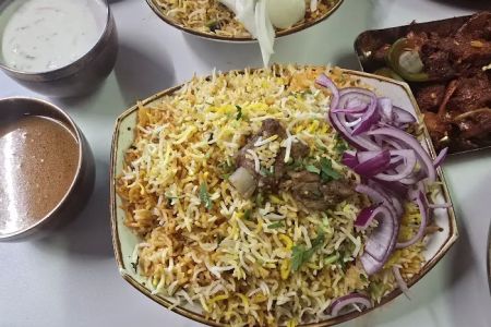 Hyderabad Cafe