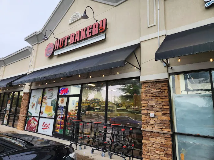 HUT BAKERY 4