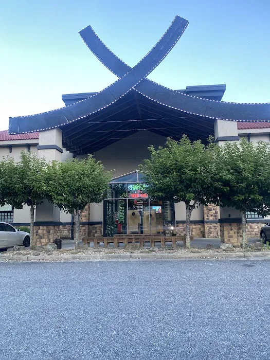 Kani House - Cumming 6