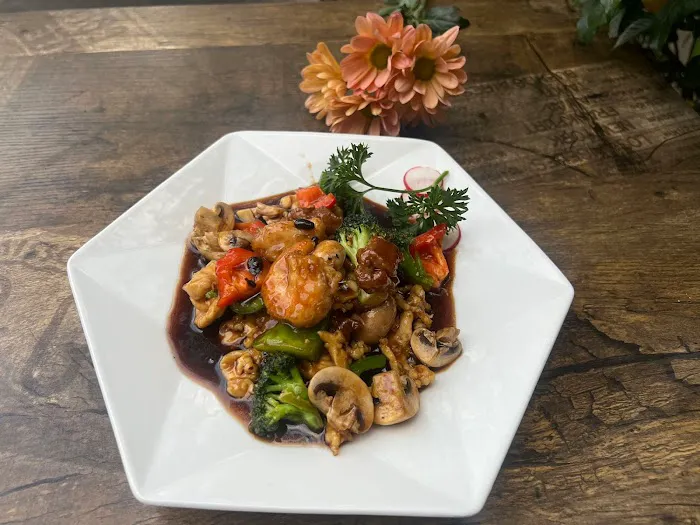 Chick'n Wok 6