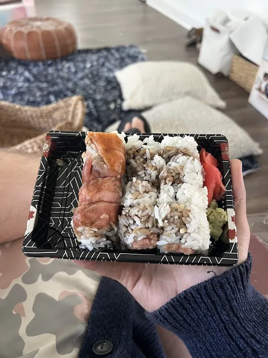 Rice Chinese & Sushi 5