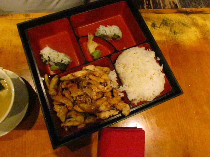 Rice Chinese & Sushi 9