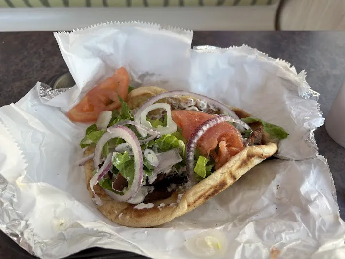 Manhattan Gyros & Subs 5