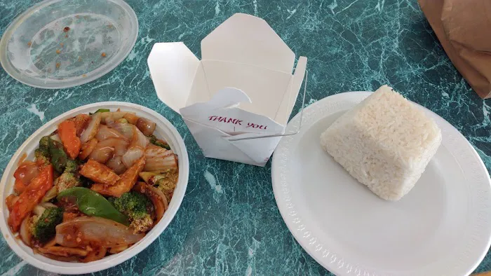 Wok-N-Roll 1