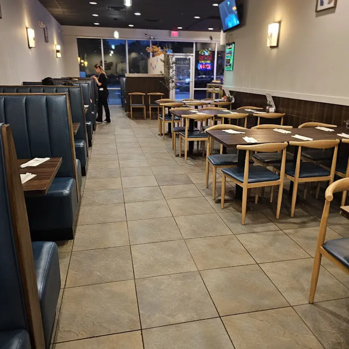 Mahzu Sushi & Grill 6