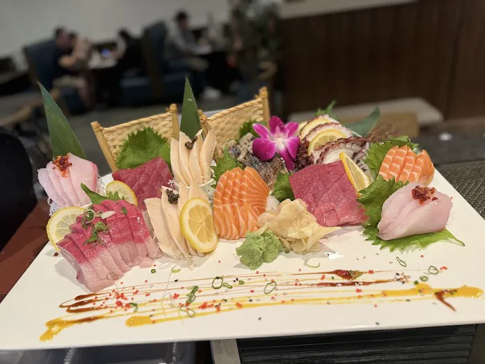 Mahzu Sushi & Grill 3