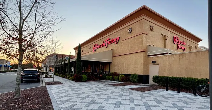 The Cheesecake Factory 8
