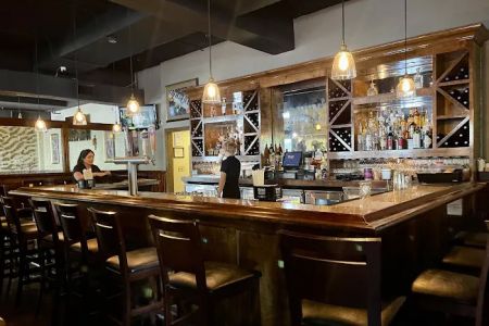 Harry's Seafood Bar & Grille