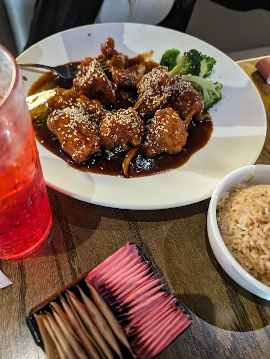 Grand Imperial Chinese Restaurant 9
