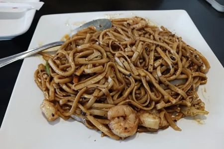 Sakura Asian Bistro
