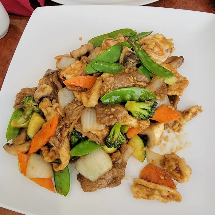 Yumi Cafe' 6