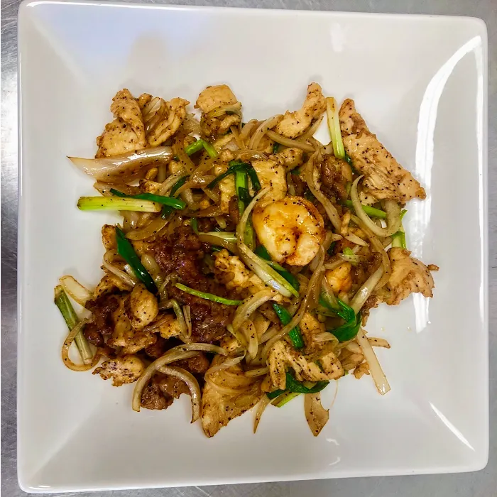 Star Wok Asian Bistro 9