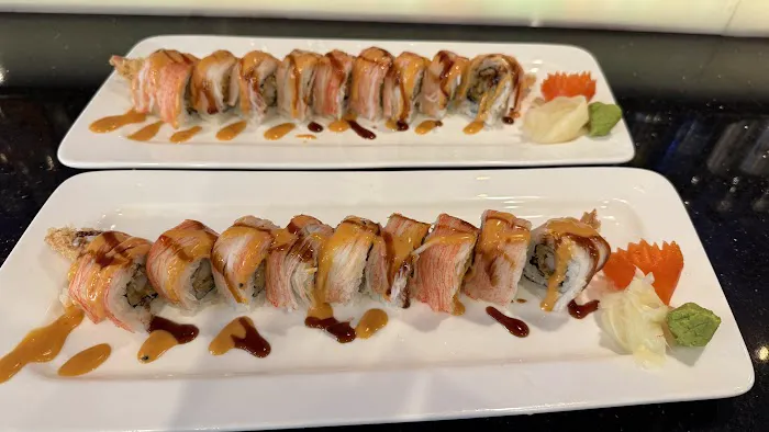 Fusion Wok Sushi and Stir Fry 10