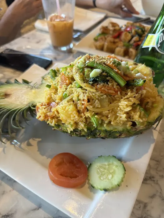 Thaicoon Restaurant and Pub 9
