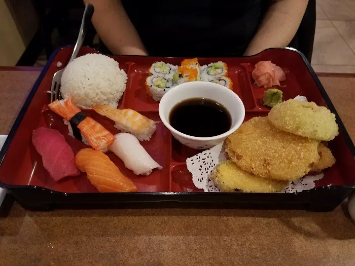Fuji Sushi 3