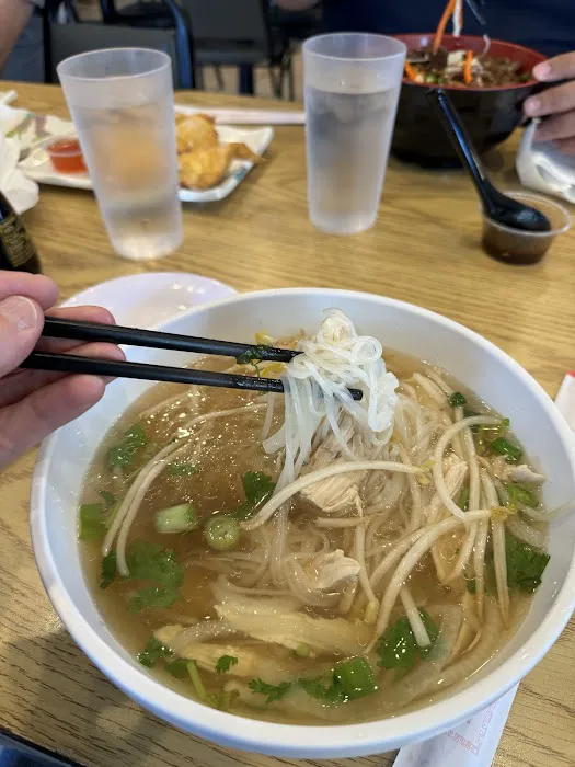 Pho Viet 8