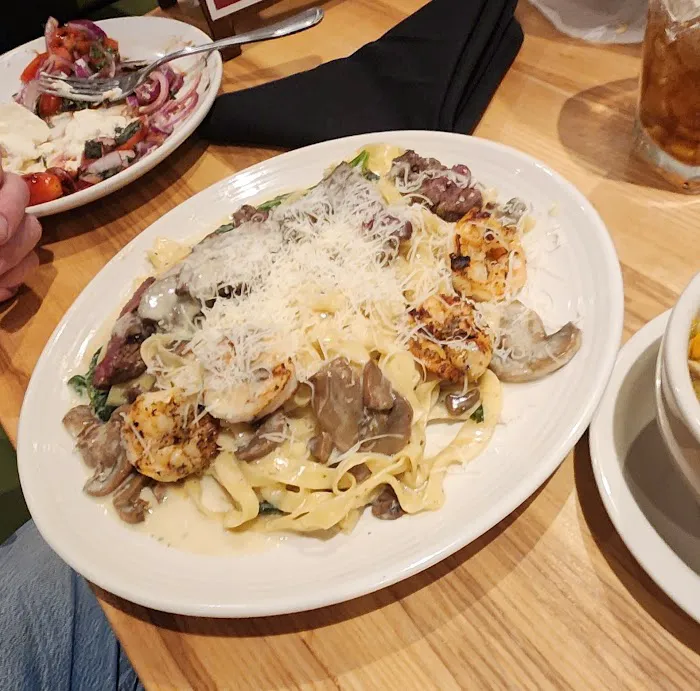 Carrabba's Italian Grill 7