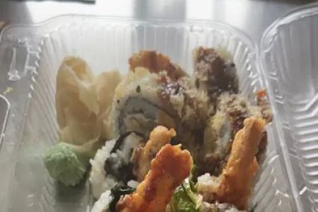 Thai-namite at Milwaukee Public Market