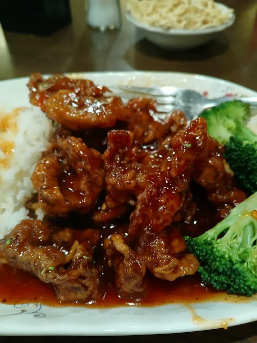 Huis Cantonese American Cuisine 7