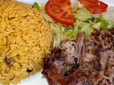 Lareños Restaurant 0