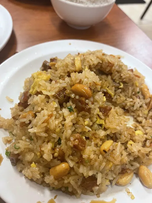 J.J. Chen's Eatery (J.J.陳氏餐廳) 1