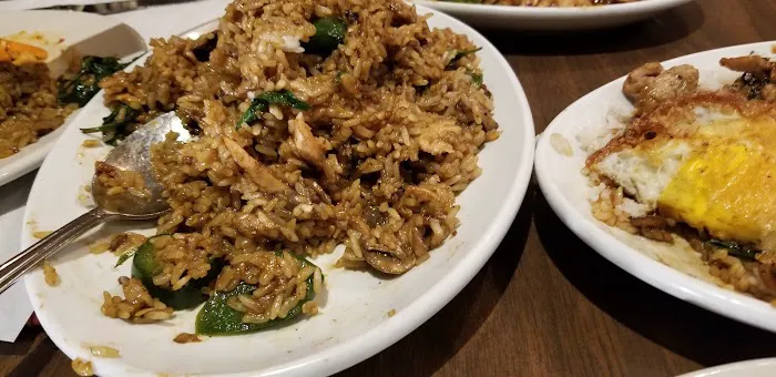 Singha Thai Restaurant 3