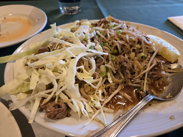 Singha Thai Restaurant 10