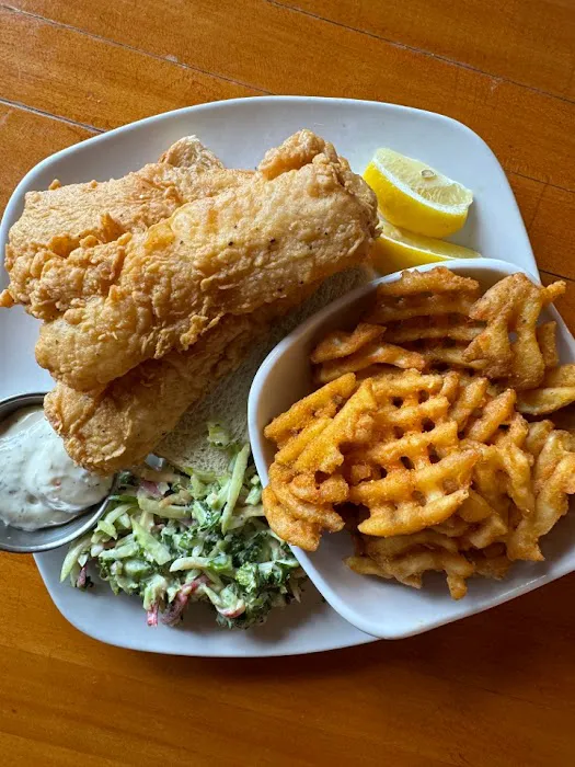 Crafty Cow: Burgers & Fried Chicken | Tosa 4