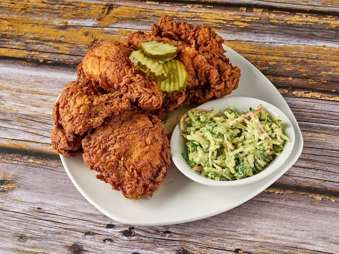Crafty Cow: Burgers & Fried Chicken | Tosa 1